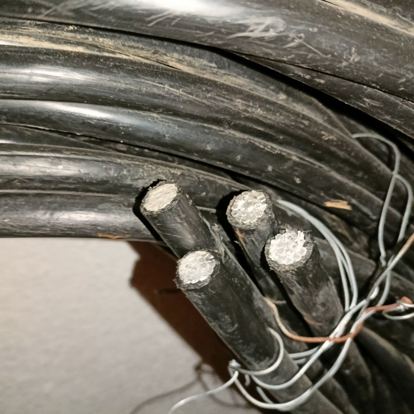 Kabel napowietrzny linka - 4x96 warkocz - 41 mb - aluminiowy
