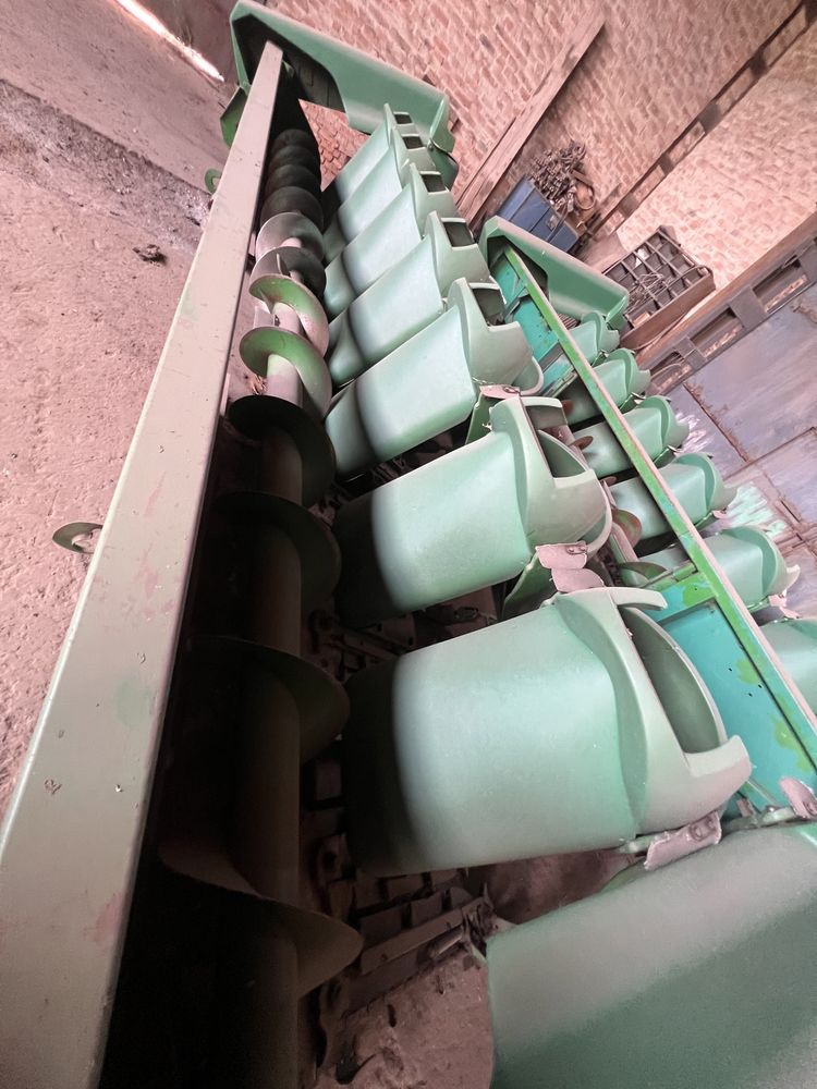 Жатка john deere 892