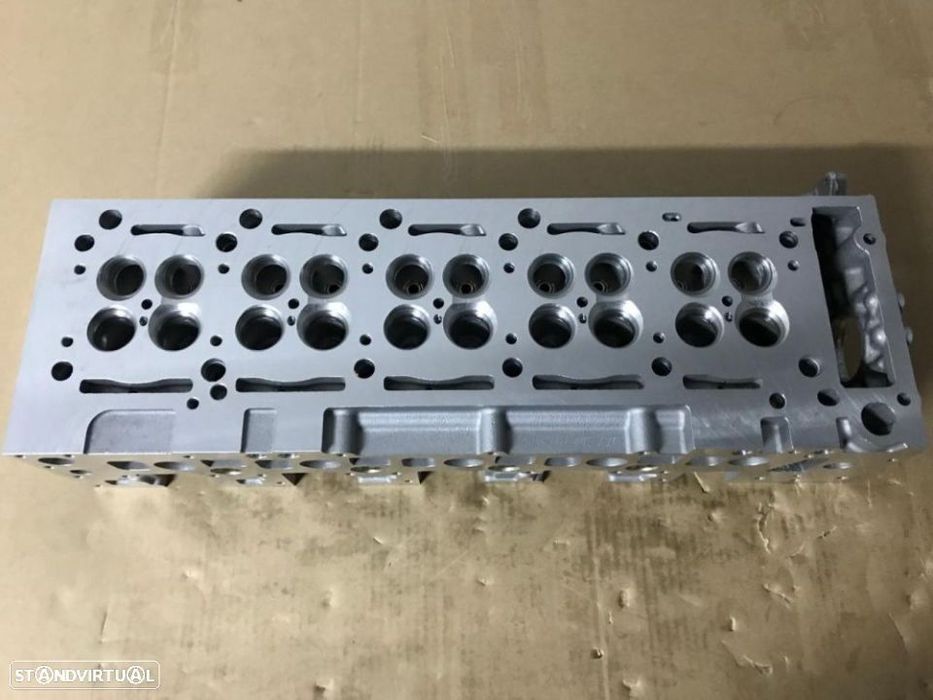 Colaça de motor Mercedes C e E 270CDI NOVA