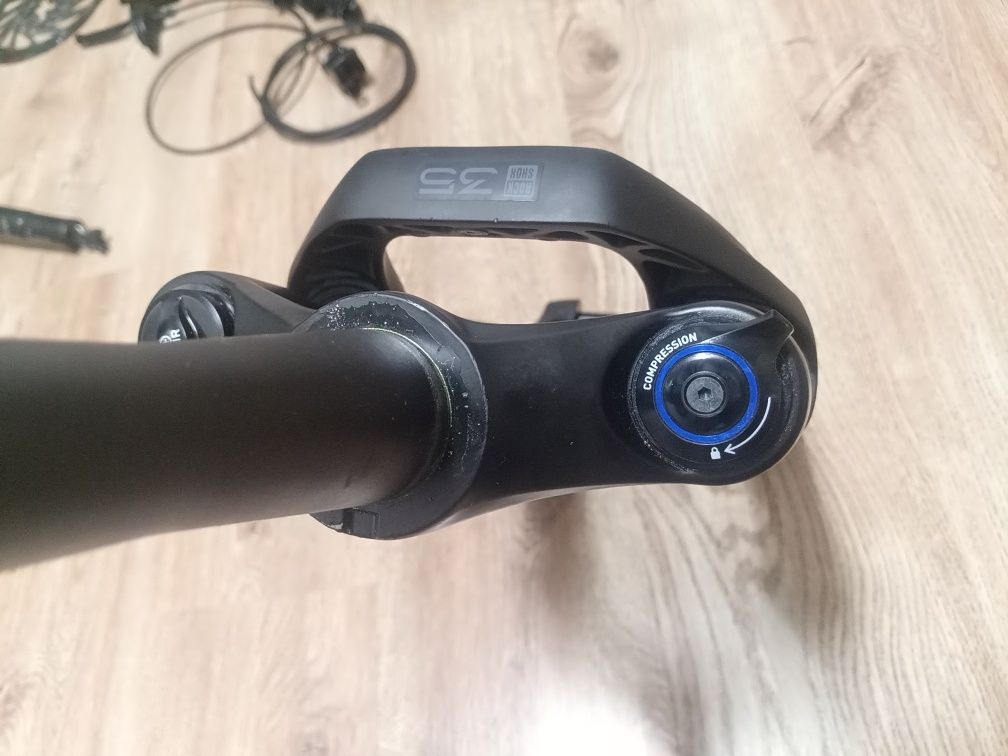 Amortyzator przedni ROCK SHOX RECON GOLD RL 27,5''