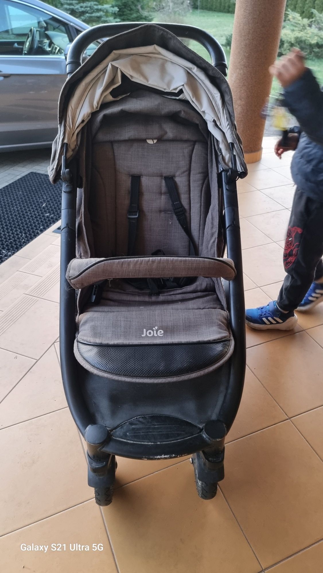 Wozek dziecięcy joie w dobrym stanie