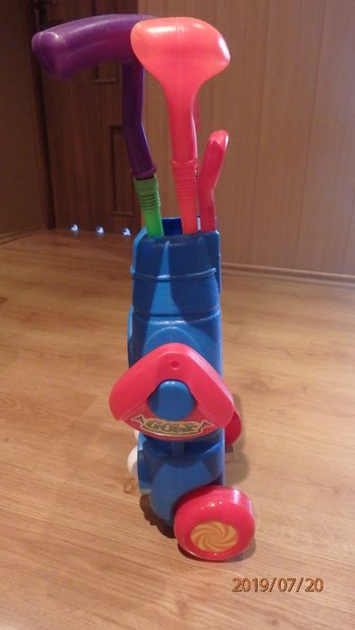 Zestaw do gry w golfa.