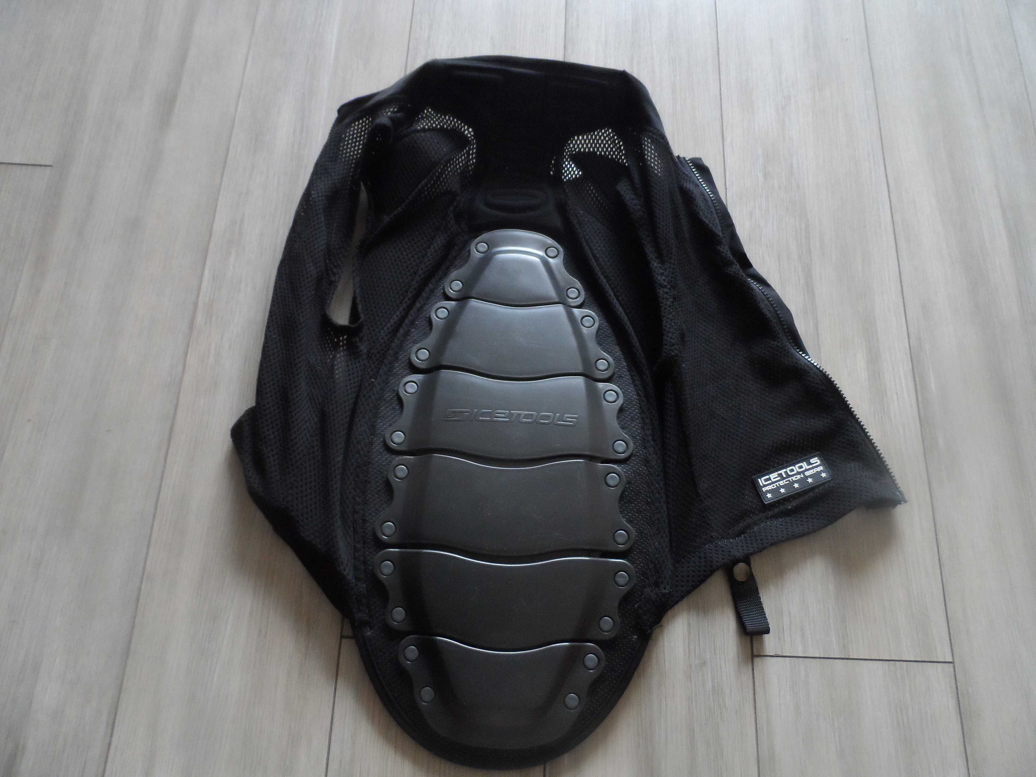 Захист спини Icetoolz protection gear Jacket р.S