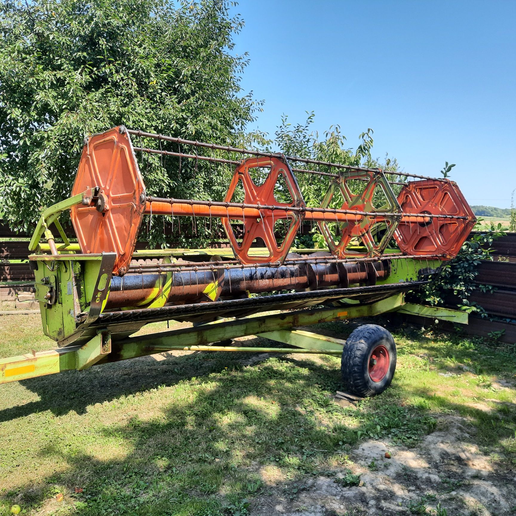Claas Dominator 86