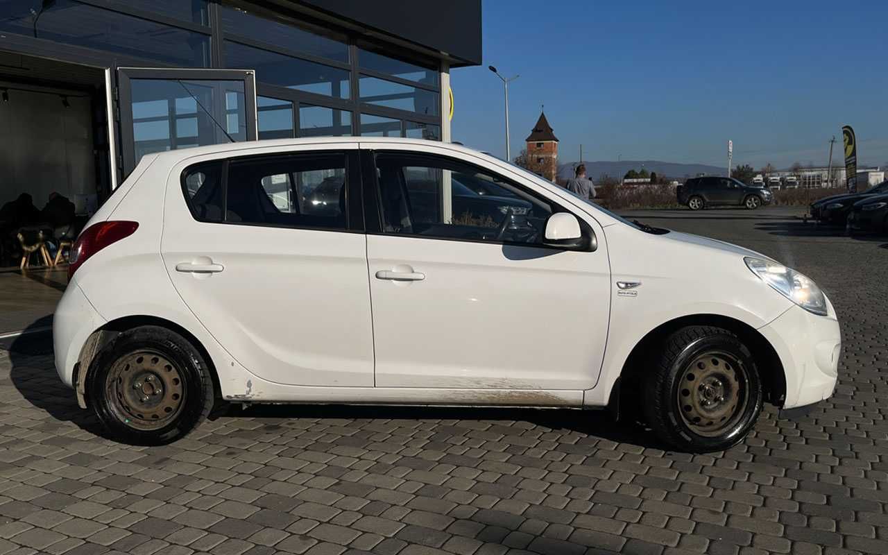 Hyundai i20 2012
