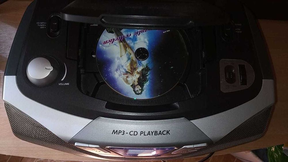 Магнитола Philips AZ1130/12