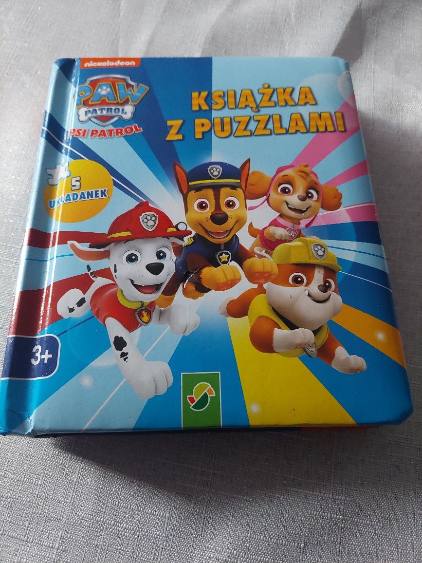 Zestaw Psi Patrol książki i puzzle