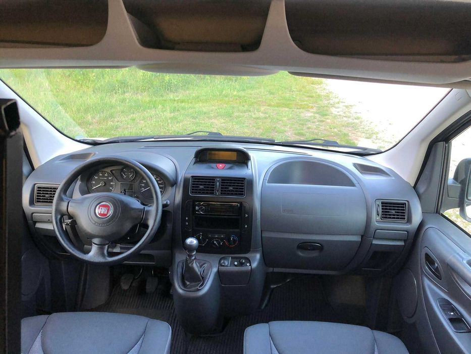 Wynajem lub wypożyczenie auta dostawczego /furgon/ busa L2H1 long, hak