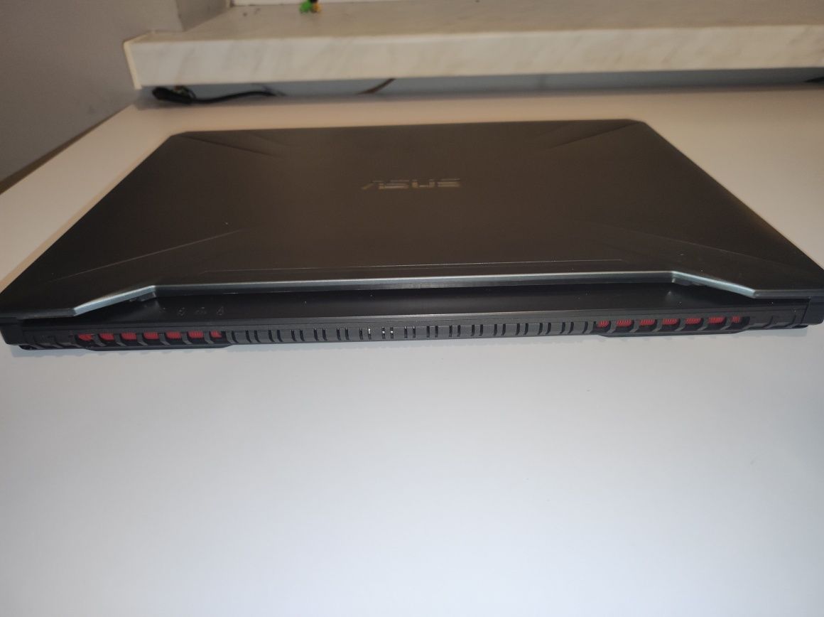 Laptop Asus Tuf Gaming FX505G