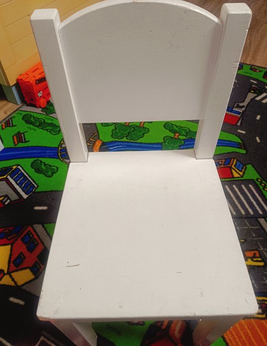 Stolik Ikea Sundvik plus krzeselka