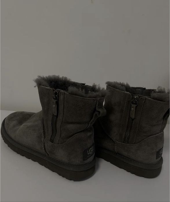Ugg 39 натуральна замш