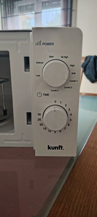 Microondas KUNFT Grill Branco