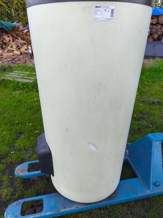 Bojler 300 l stojący