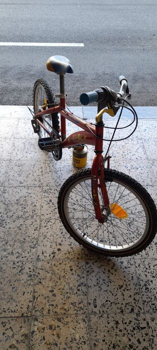 Bicicleta de menino
