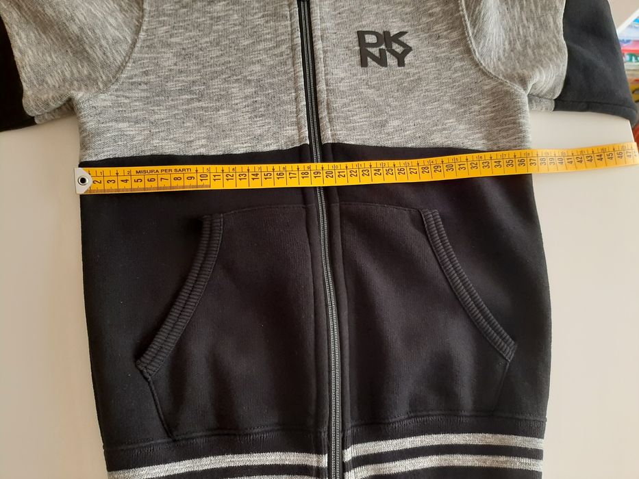 Casaco criança DKNY Tamanho 8