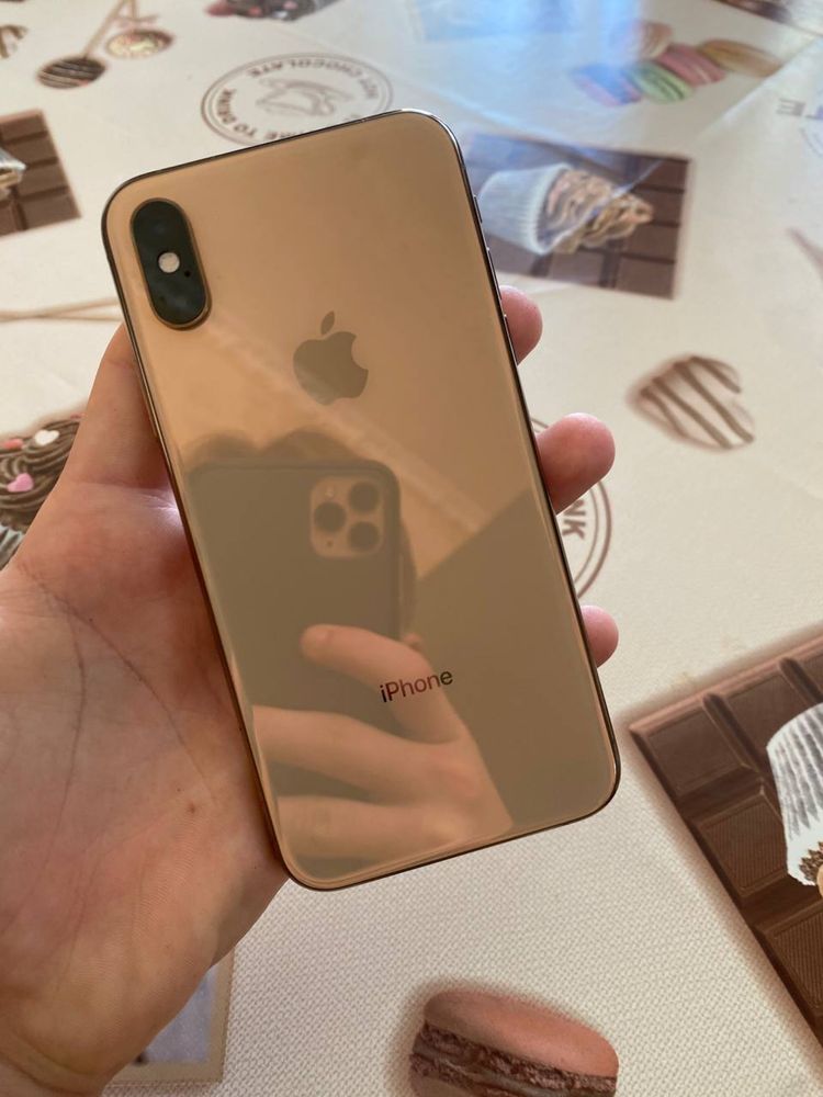 iPhone xs 256 акб 82