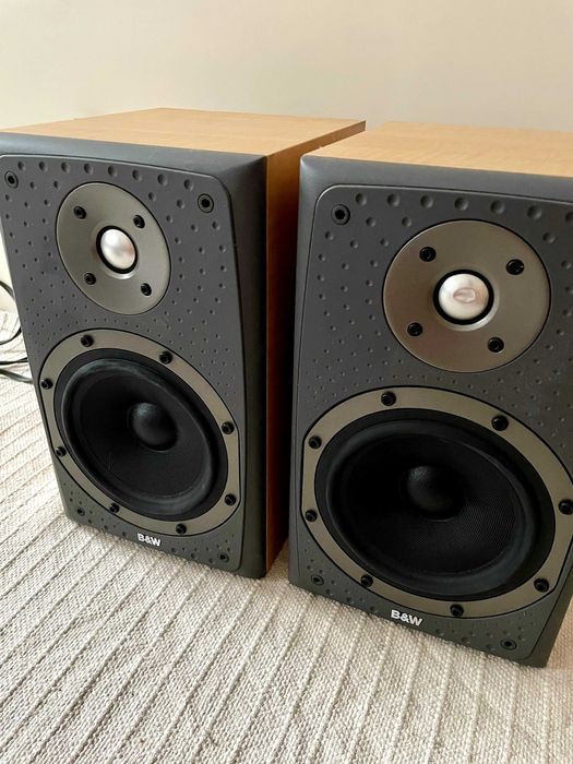 Kolumny głośniki Bowers&Wilkins BM303