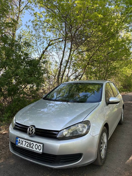 Volkswagen Golf 6 1.6 бензин