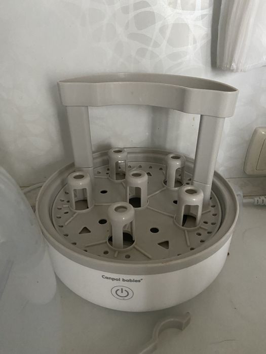 Стерилізатор для пляшечок