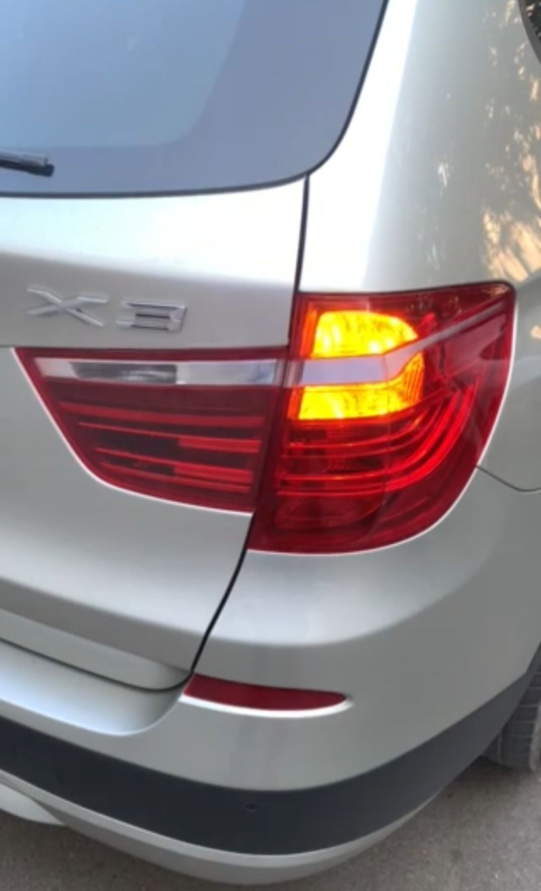 Жовті повороти в червоному фонарі для Авто USA BMW Hyundai Mini Jetta