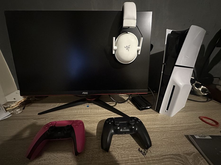 PlayStation 5 Slim + Kit