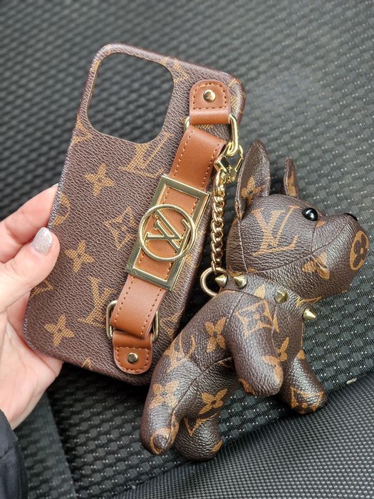 Чехол LV для iPhone 16 Pro Max ,чохол , на айфон