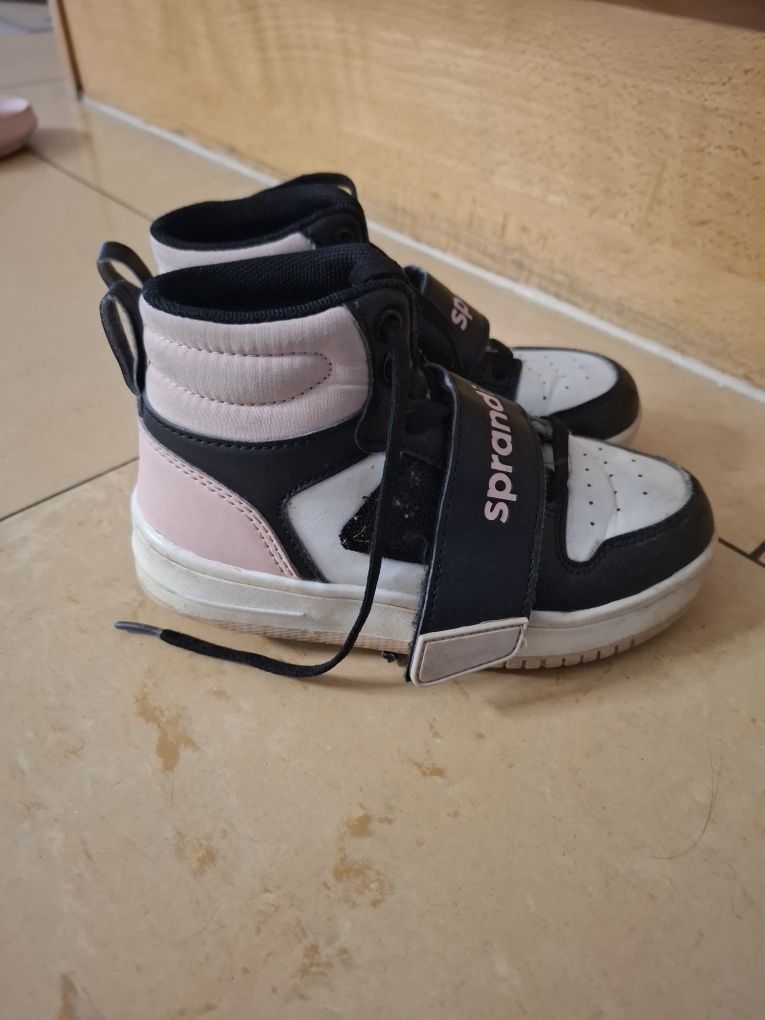 Buty dla dziewczynki sprandi