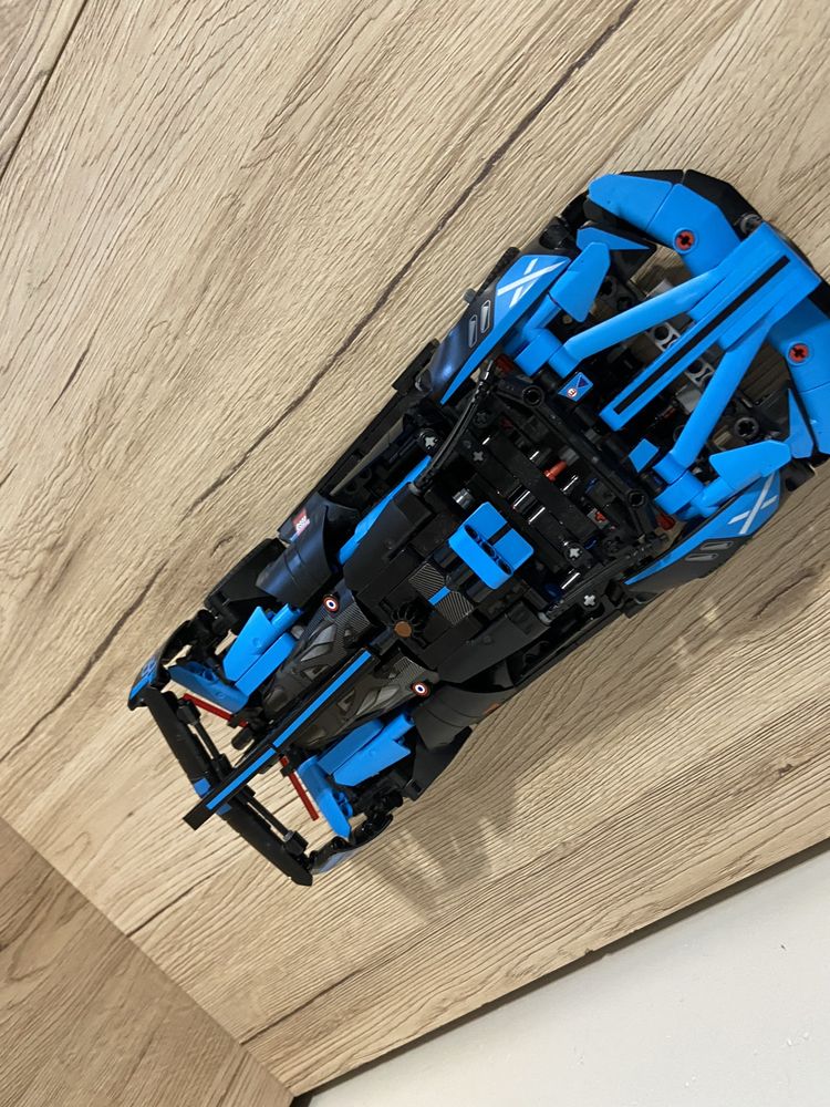 LEGO Technic, Bugatti Bolide Agile Blue, 42162