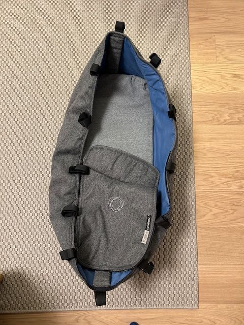 Gondola Bugaboo Cameleon Grey melange + Parasolka