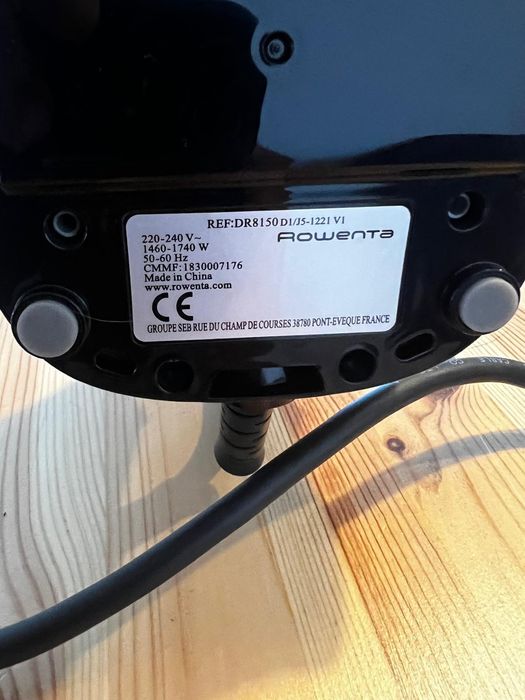 Rowenta Access Steam żelazko pionowe o mocy 1600 W