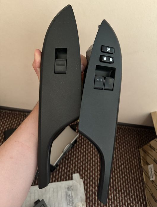 Кнопки, ручки на Toyota Corolla 150