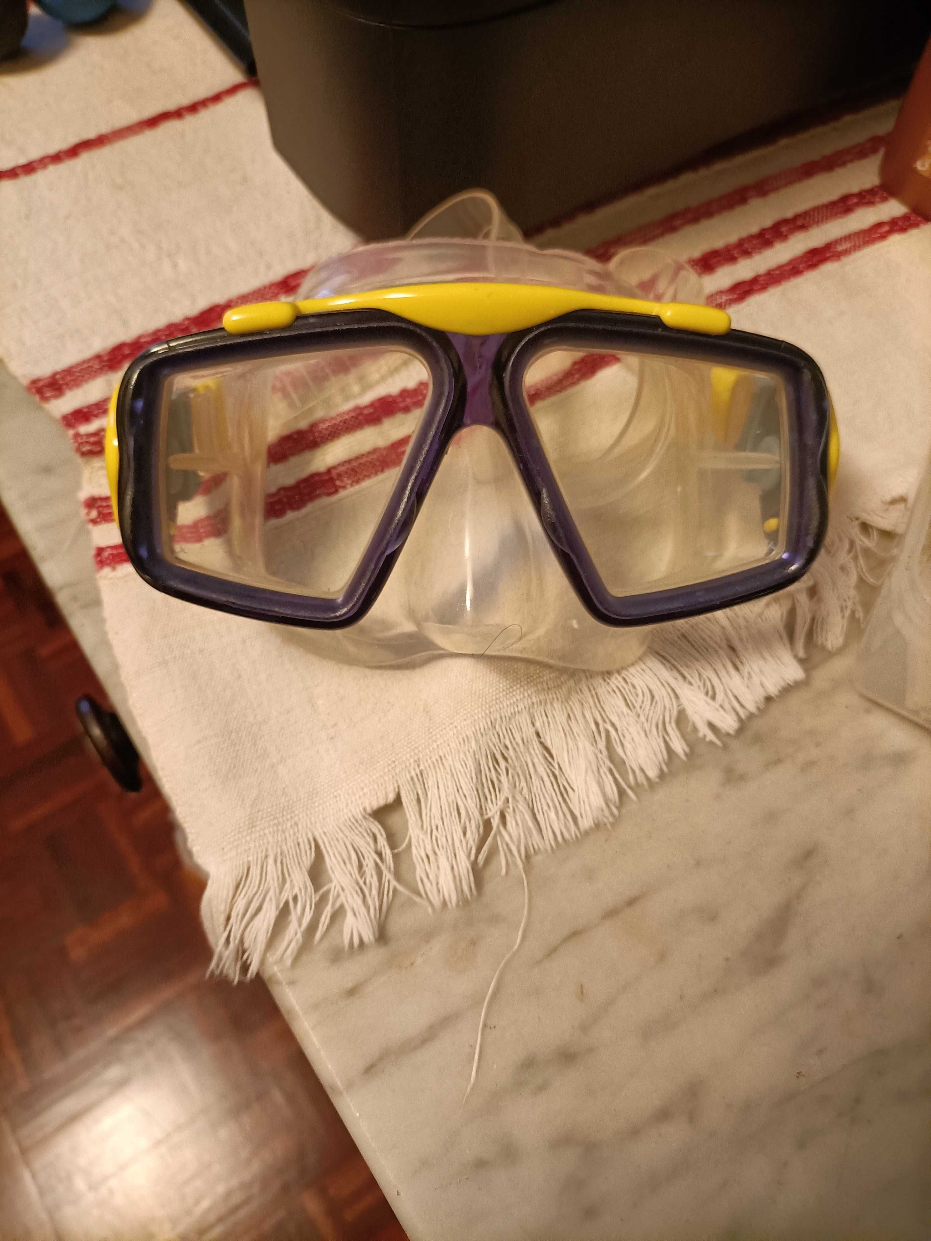 Óculos Mares novos 15€