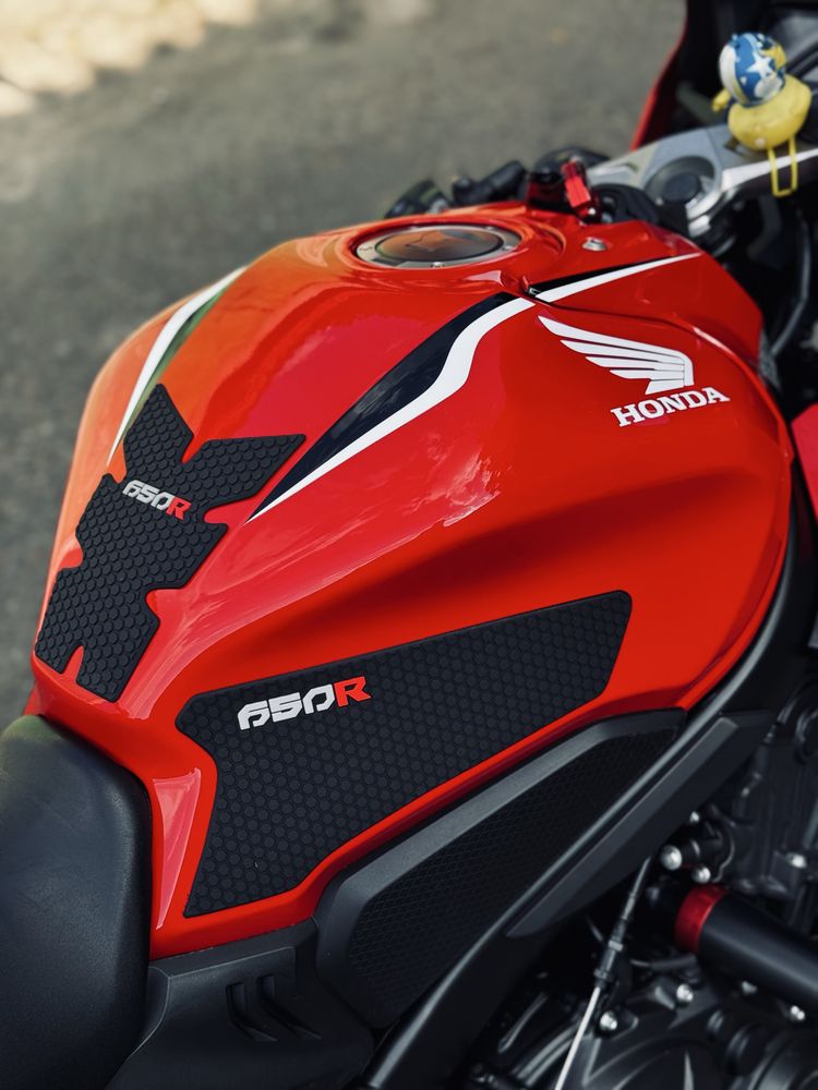 Honda cbr650ra 2022 abs tcs