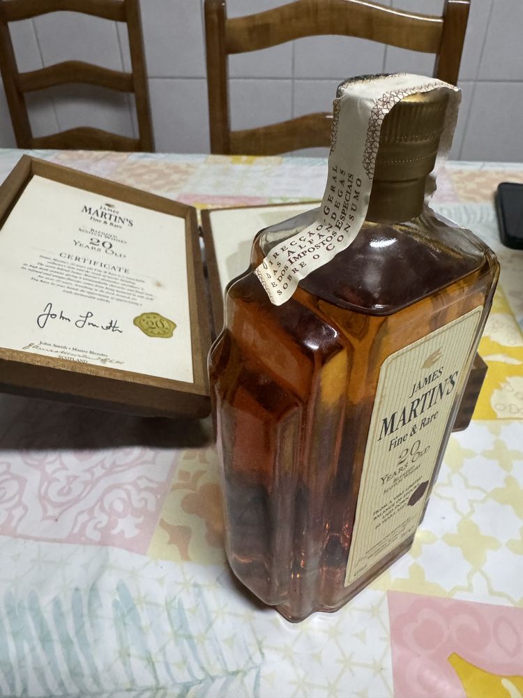 Caixa de James Martins 20 anos