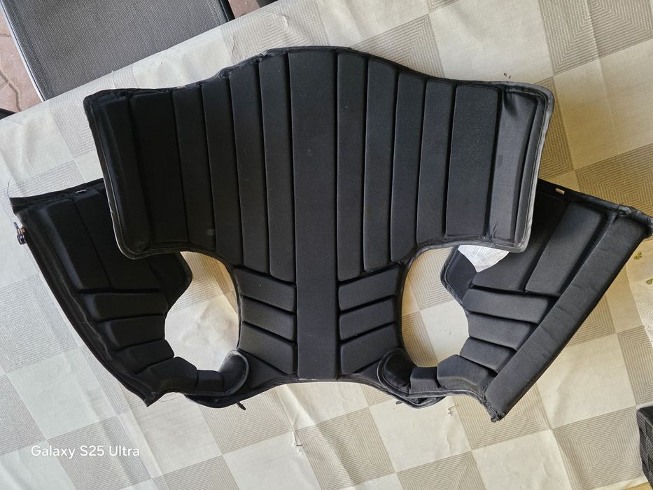 Kamizelka jeździecka ochronna STEEDS roz CM