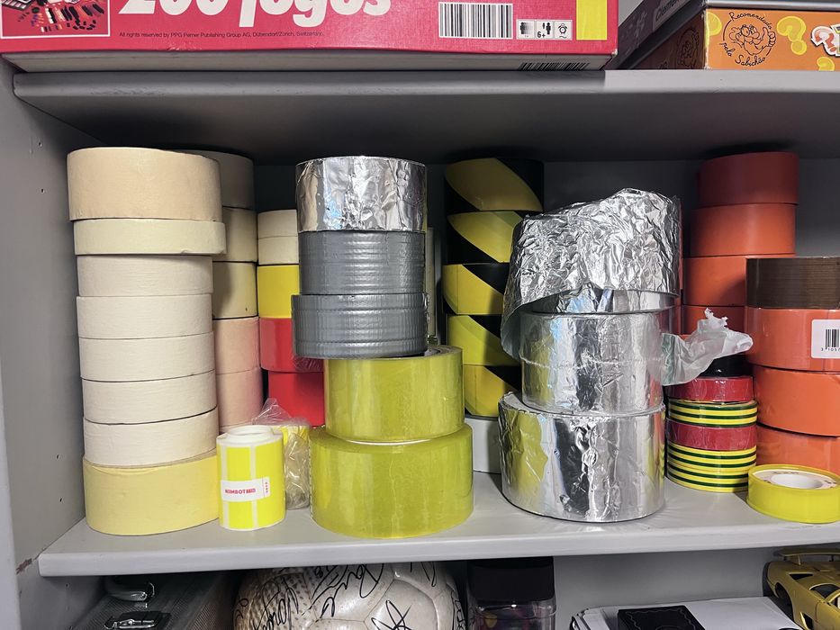 Fita cola de todos os tipos