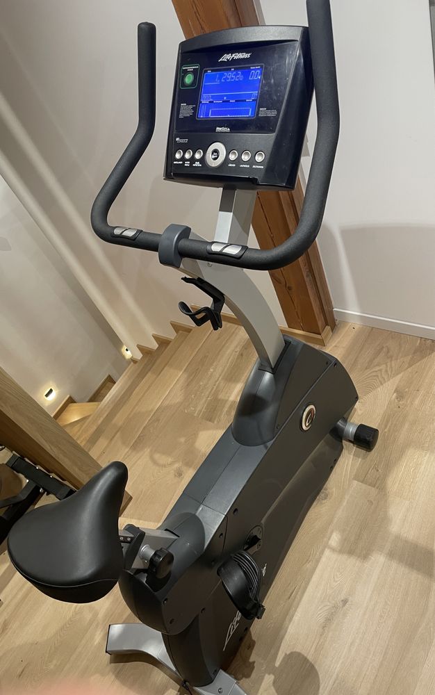 Rowerek stacjonarny Life Fitness C1