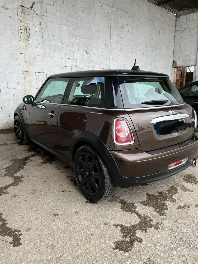 Mini Cooper D 2012