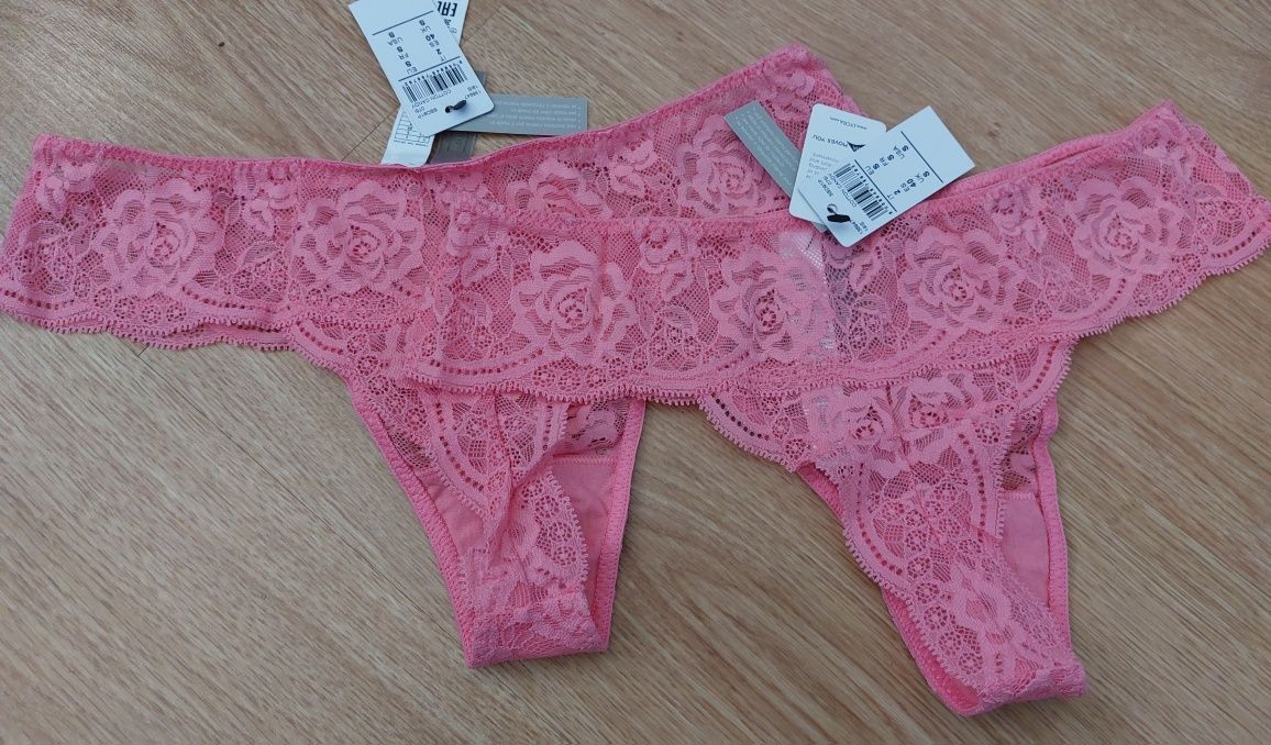 Brazyliany z koronki Intimissimi S/36