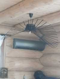 Lampa salonowa kapelusz