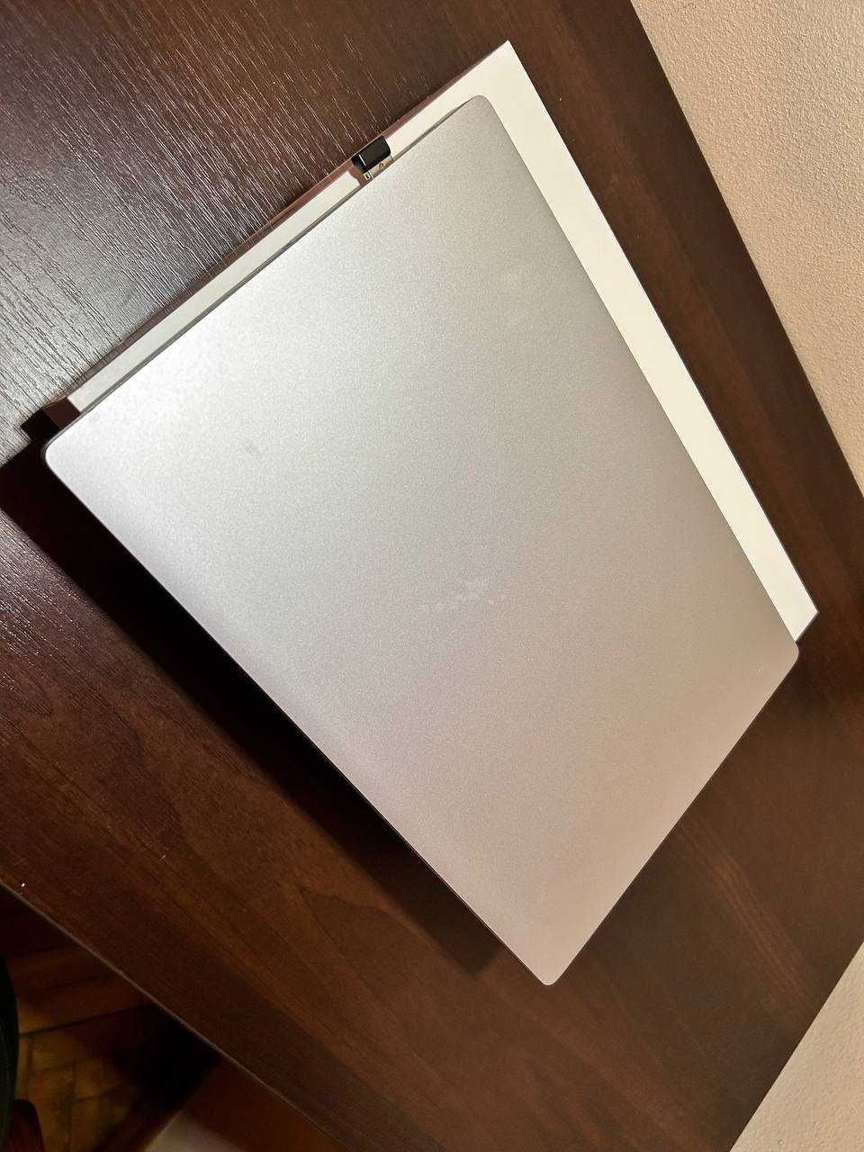 Ноутбук Xiaomi mi notebook Air 13.3 i5 8/512Gb MX250 Silver