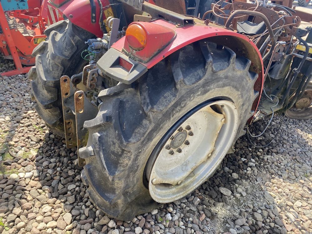 Traktor MASSEY FERGUSON 3645 . TUR . Opalony