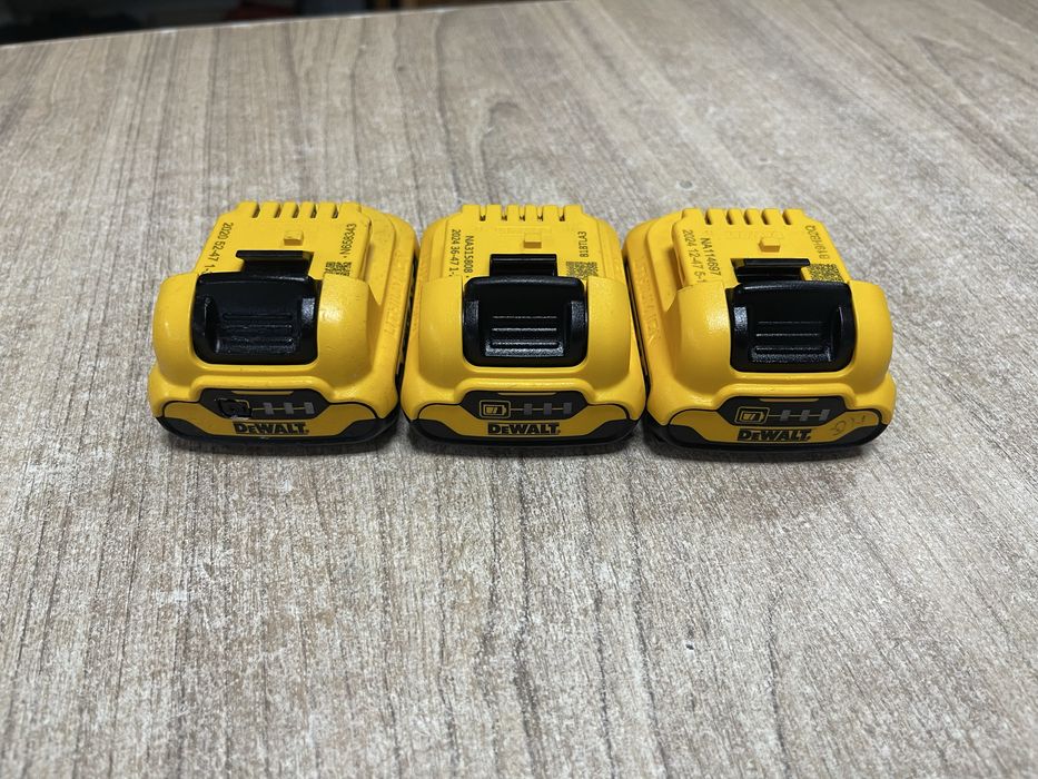 Dewalt XR 2.0-3.0Ah / акумуляторні батареї Девольт 12V