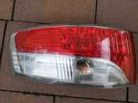 Lampa tylna Toyota Avensis