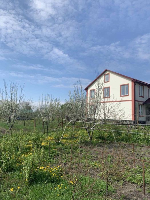 Продаж  будинку, для великої родини, в екологічно чистому с. Тубільці