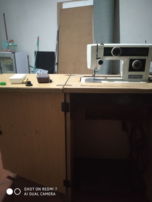 Vendo máquina de costura