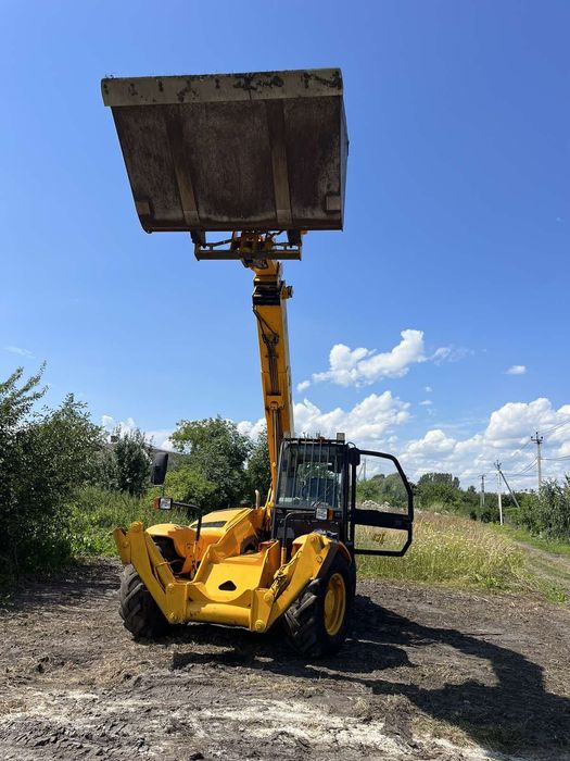 Телескопічний навантажувач JCB 532-120