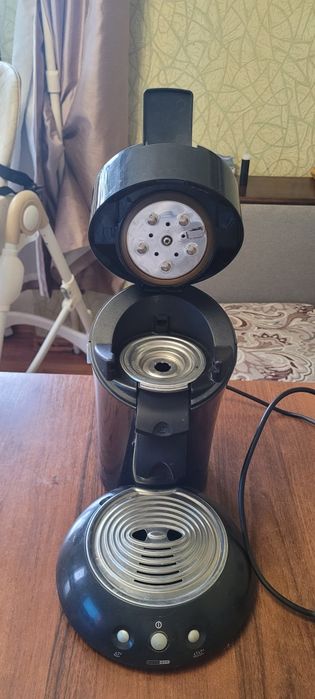 Кофеварка капсули Philips Senseo HD 7810.