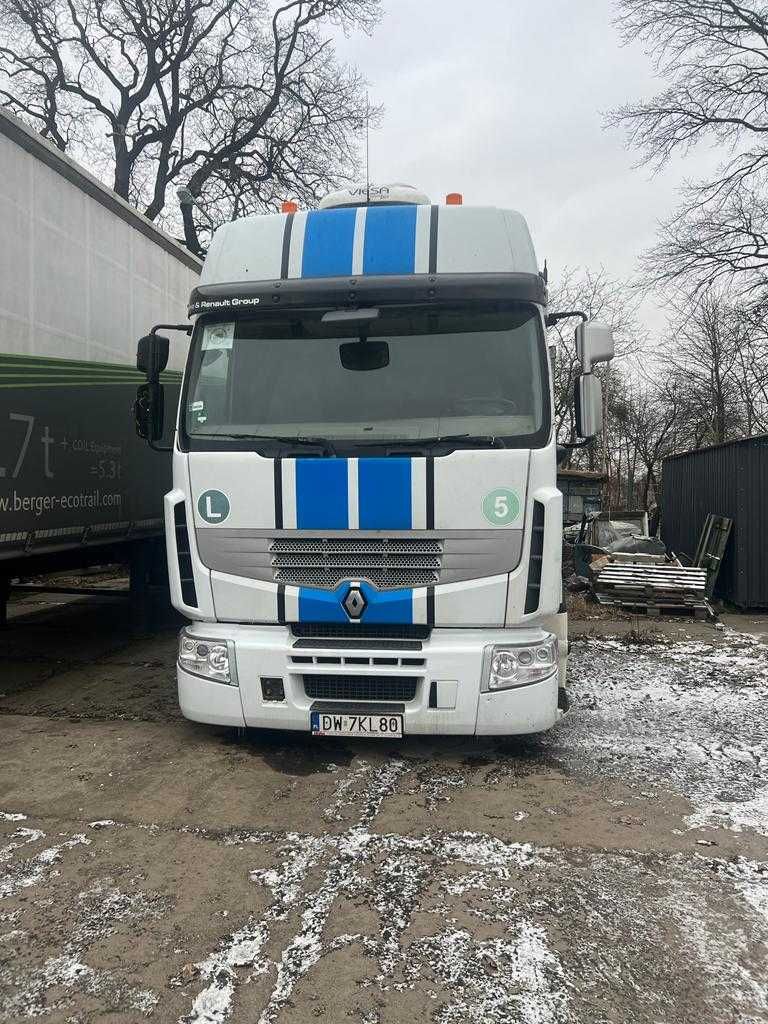 Renault Premium 450DXI 20 euro Chłodnia 3 osie. Winda .