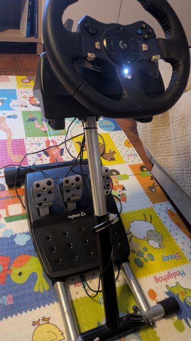 Volante + Pedais Logitech G920